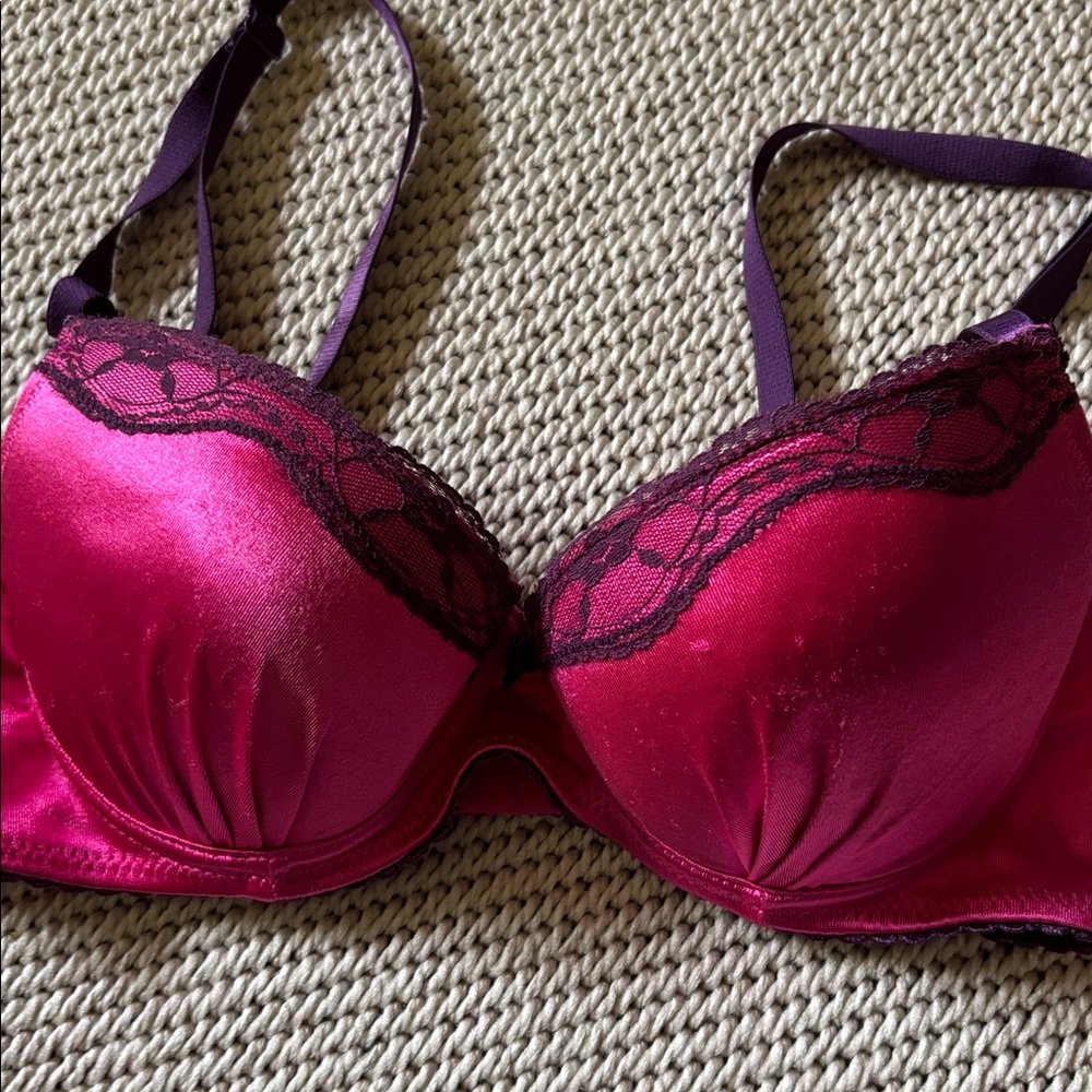 Bra womens new size 34B  pink yellow 95% polyester 5% spandex Rampage adjustable